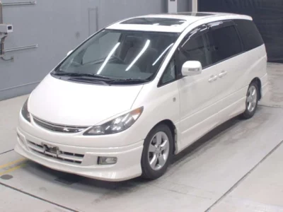 Toyota ESTIMA  с аукциона в Японии