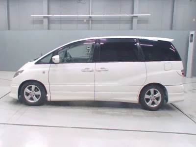 Toyota ESTIMA  с аукциона в Японии