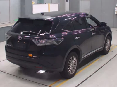 Toyota HARRIER  с аукциона в Японии