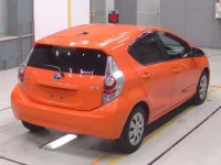 Toyota AQUA лот № 30059 оценка 4.5  с аукциона в Японии 1