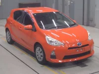 Toyota AQUA лот № 30059 оценка 4.5  с аукциона в Японии 4