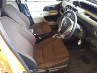 Toyota AQUA лот № 30059 оценка 4.5  с аукциона в Японии 7