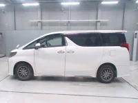 Toyota ALPHARD лот № 30076 оценка 4.5  с аукциона в Японии 3