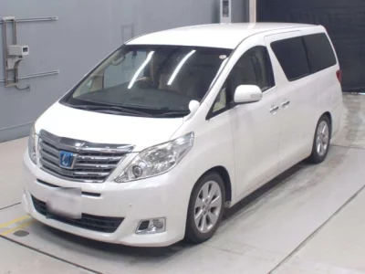 Toyota ALPHARD  с аукциона в Японии