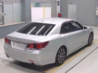 Toyota CROWN лот № 4134 оценка 3.5  с аукциона в Японии 1