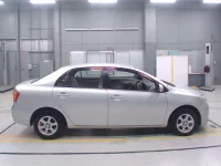 Toyota COROLLA AXIO лот № 10018 оценка 3  с аукциона в Японии 2