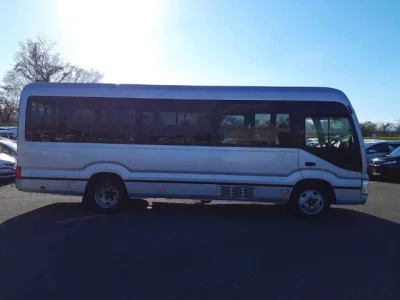 Toyota COASTER