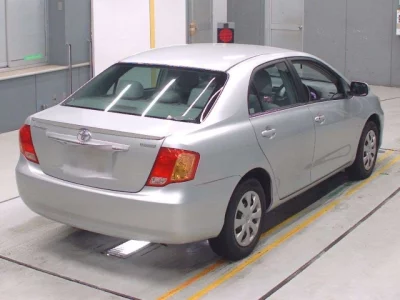 Toyota COROLLA AXIO  с аукциона в Японии
