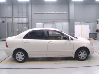 Toyota COROLLA лот № 70045 оценка 3.5  с аукциона в Японии 2