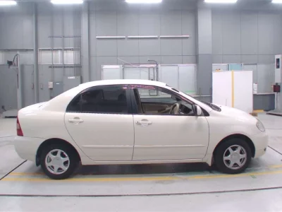 Toyota COROLLA  с аукциона в Японии