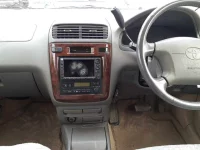 Toyota GAIA лот № 70002 оценка 3.5  с аукциона в Японии 8