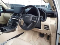 Toyota LAND CRUISER лот № 30046 оценка 6  с аукциона в Японии 6