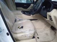 Toyota LAND CRUISER лот № 30046 оценка 6  с аукциона в Японии 7