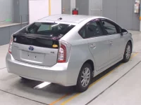 Toyota Prius лот № 30012 оценка 3.5  с аукциона в Японии 1