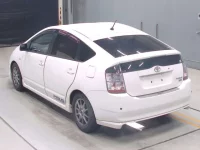 Toyota Prius лот № 30026 оценка 3.5  с аукциона в Японии 5