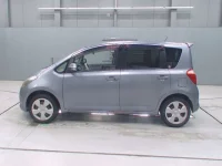 Toyota RACTIS лот № 30056 оценка 3.5  с аукциона в Японии 3