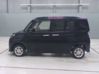 Toyota TANK лот № 30064 оценка 4  с аукциона в Японии 3