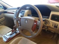 Toyota CROWN лот № 10084 оценка 3.5  с аукциона в Японии 6