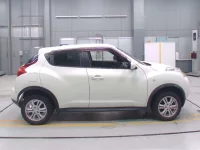 Nissan JUKE лот № 30317 оценка R  с аукциона в Японии 2