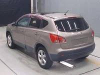 Nissan DUALIS лот № 30162 оценка 3  с аукциона в Японии 5