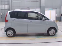 Nissan DAYZ лот № 30192 оценка 3.5  с аукциона в Японии 2