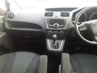 Nissan LAFESTA лот № 70107 оценка 3.5  с аукциона в Японии 8