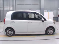 Toyota PORTE лот № 30150 оценка 3.5  с аукциона в Японии 2