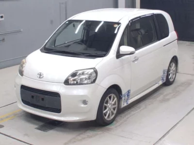 Toyota PORTE  с аукциона в Японии