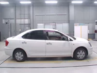 Toyota PREMIO лот № 70079 оценка 4  с аукциона в Японии 2