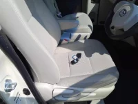 Toyota PORTE лот № 10061 оценка 4  с аукциона в Японии 7