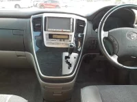 Toyota ALPHARD лот № 30132 оценка 3  с аукциона в Японии 8