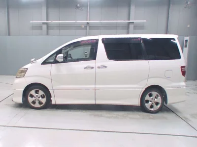 Toyota ALPHARD  с аукциона в Японии