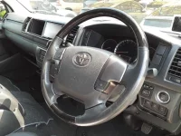 Toyota HIACE VAN лот № 30188 оценка 4  с аукциона в Японии 6