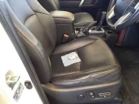 Toyota LAND CRUISER PRADO лот № 30186 оценка 4  с аукциона в Японии 7