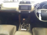 Toyota LAND CRUISER PRADO лот № 30186 оценка 4  с аукциона в Японии 8