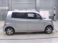 Toyota BB лот № 70089 оценка 3  с аукциона в Японии 2