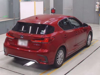 Lexus CT  с аукциона в Японии