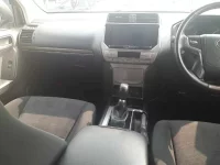 Toyota LAND CRUISER PRADO лот № 30224 оценка 4.5  с аукциона в Японии 8