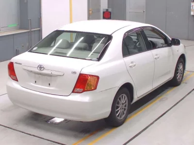 Toyota COROLLA AXIO  с аукциона в Японии