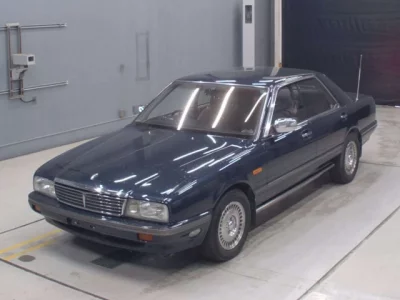 Nissan CIMA  с аукциона в Японии