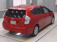 Toyota PRIUS ALPHA лот № 30358 оценка 3.5  с аукциона в Японии 1