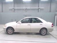 Toyota MARK II лот № 10089 оценка R  с аукциона в Японии 3