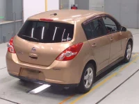 Nissan TIIDA лот № 30376 оценка 3.5  с аукциона в Японии 1