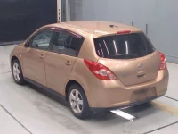 Nissan TIIDA лот № 30376 оценка 3.5  с аукциона в Японии 5