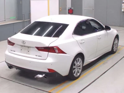 Lexus IS  с аукциона в Японии