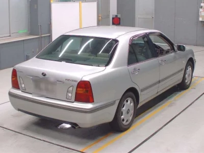 Toyota PROGRES  с аукциона в Японии