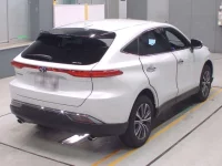 Toyota HARRIER лот № 30414 оценка 6  с аукциона в Японии 1