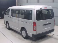 Toyota HIACE лот № 30379 оценка R  с аукциона в Японии 5