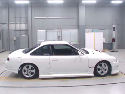 Nissan SILVIA  с аукциона в Японии