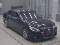 Toyota CROWN лот № 4166 оценка 3.5  с аукциона в Японии 4